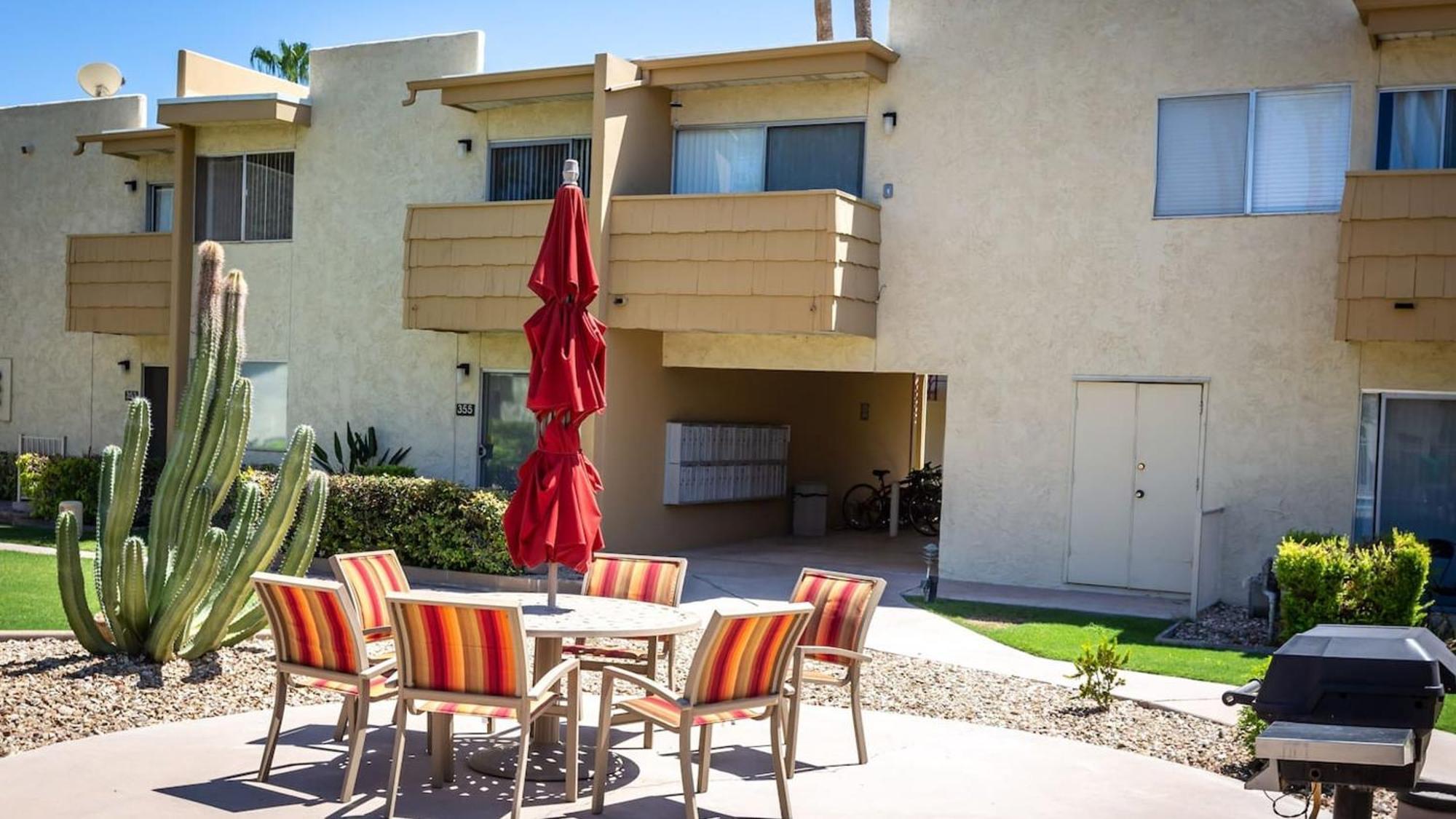 Updated Condo In A Old Town Scottsdale Location Екстер'єр фото